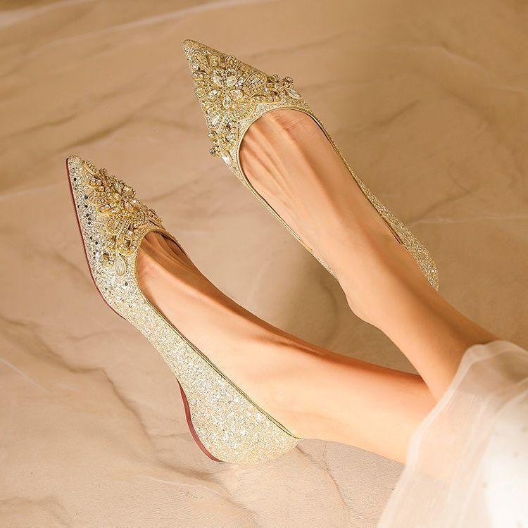 Champagne main wedding dress niche high-end pointed flat-soled single shoes 2025 height-increasing crystal wedding shoes are not tired of pregnant wom