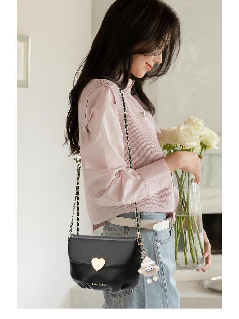 2024 Frühling/Sommer Damen Weiches Leder Wolke Umhängetasche – Trendiges Kettendesign