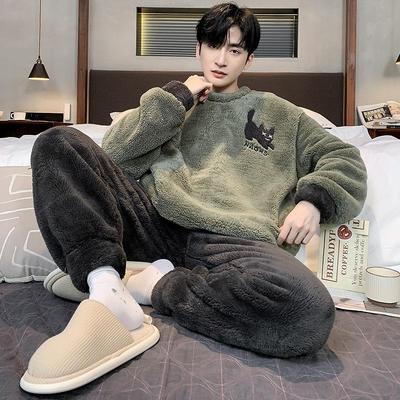 Men's Plush Cartoon Pajama Set - Round Neck, Long Sleeve, Warm Trousers, Perfect for Fall and Winter.