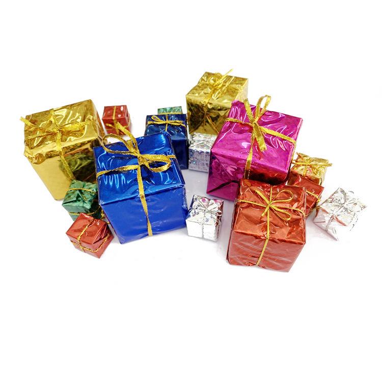 Festive Foam Gift Pack: Christmas Tree Ornament & Colorful Gift Boxes