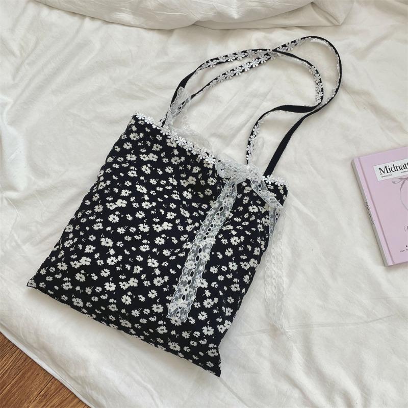 2 Gentle Girl Heart Design New Splicing Lace Bow Shoulder Bag Black Floral Canvas Bag Bag
