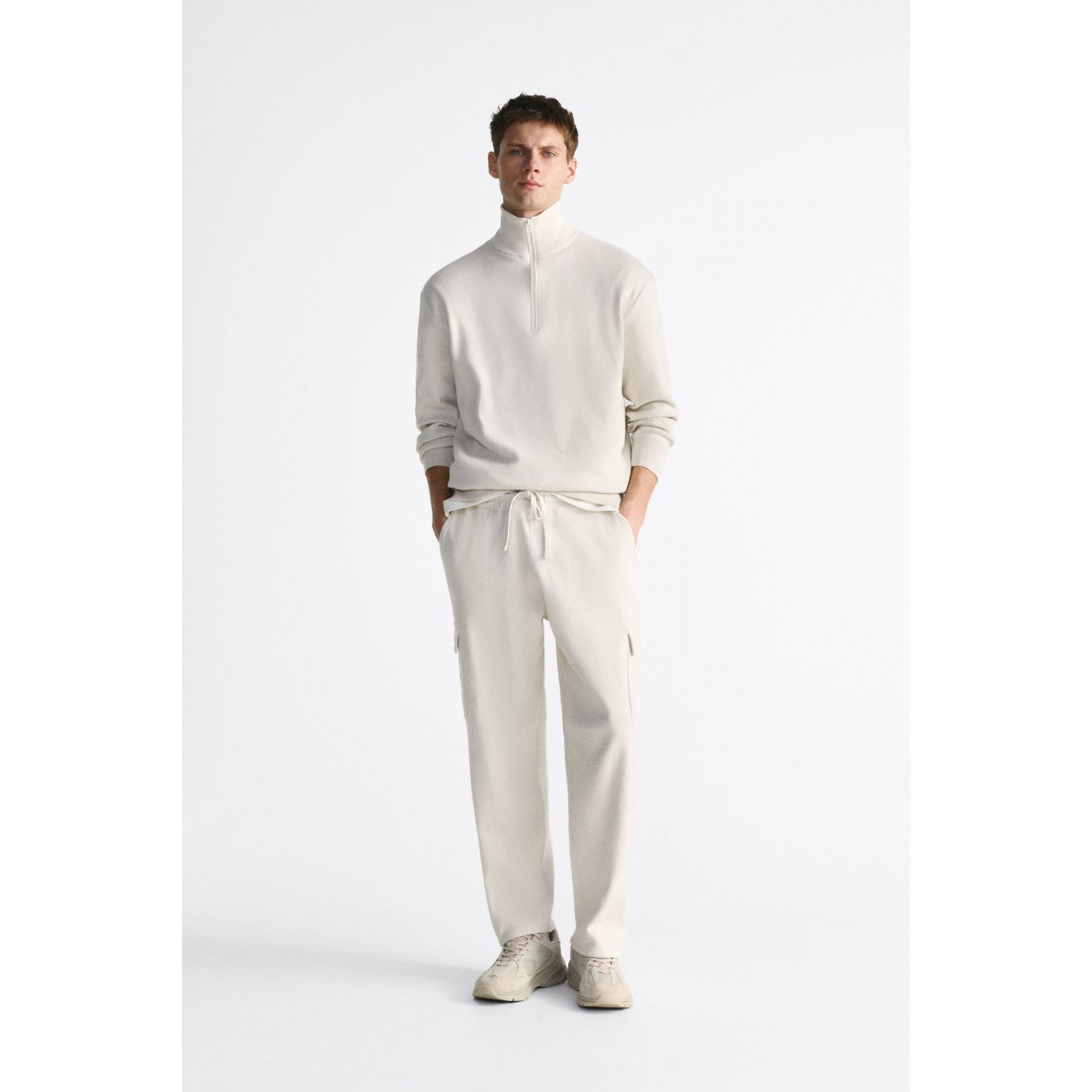 

KNIT CARGO TROUSERS