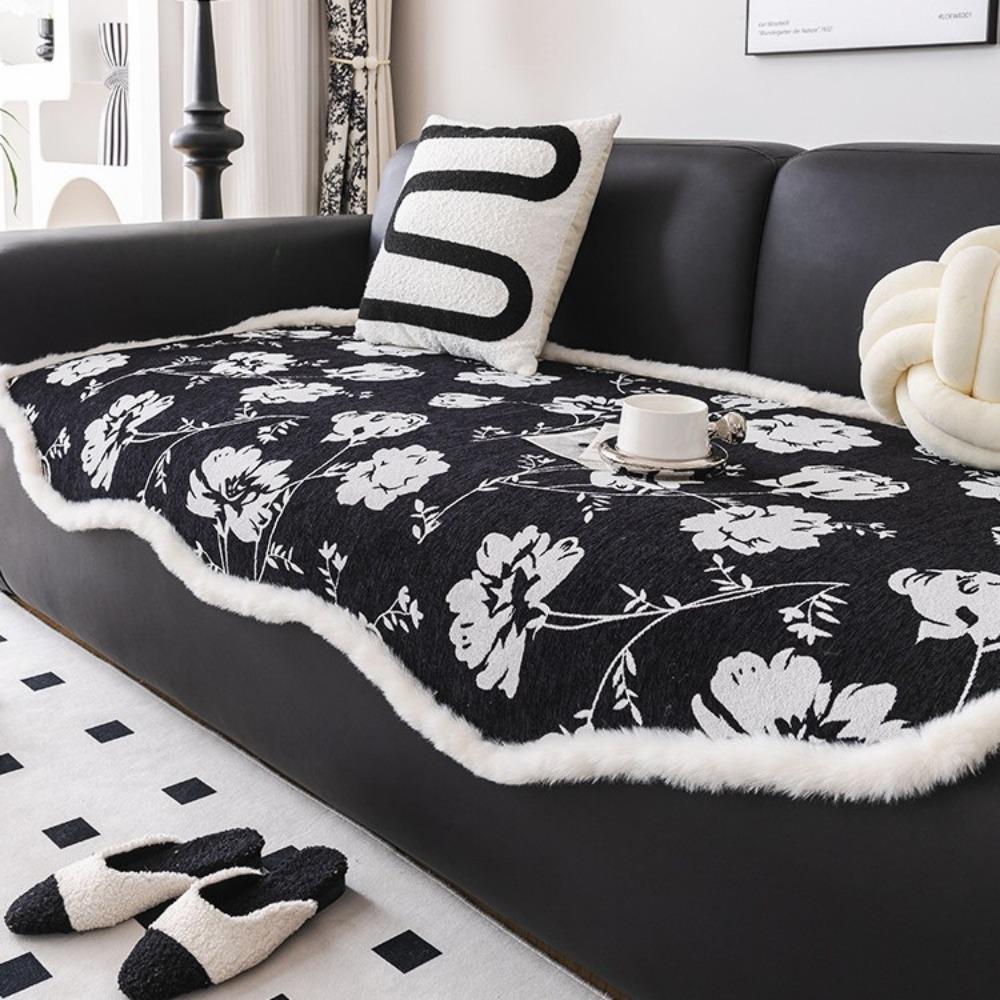 

French light luxury sofa seat cushion irregular special-shaped cover Chenier four-season universal non-slip velvet cover cloth towel 90*90cm