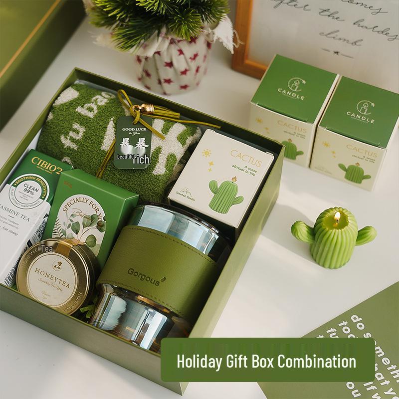 Cactus-Shaped Handmade Scented Candle: Creative Party Favor & Small Gift