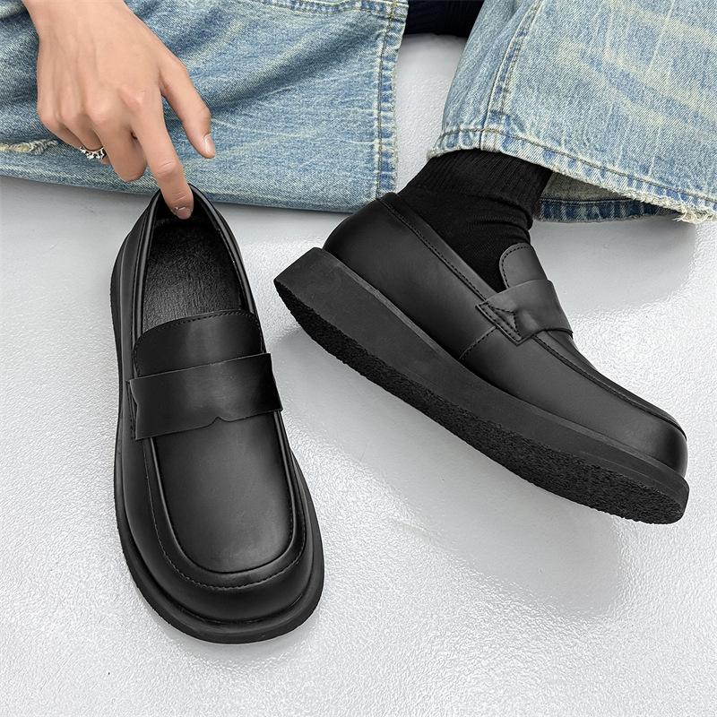 Thick-soled small leather shoes New single shoes in spring and summer Soft-soled low heels