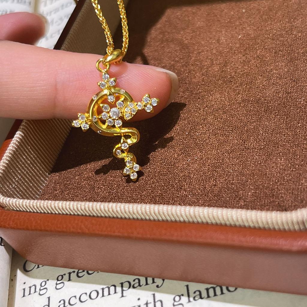 Medieval Vintage Snowflake Point Drill Cross Snake Necklace Premium Niche Versatile Can Pull Collarbone Chain