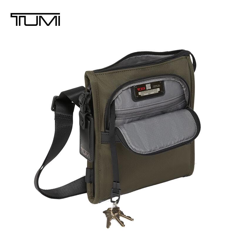 

TUMI DFO GEN Men s Shoulder Crossbody Travel Bag