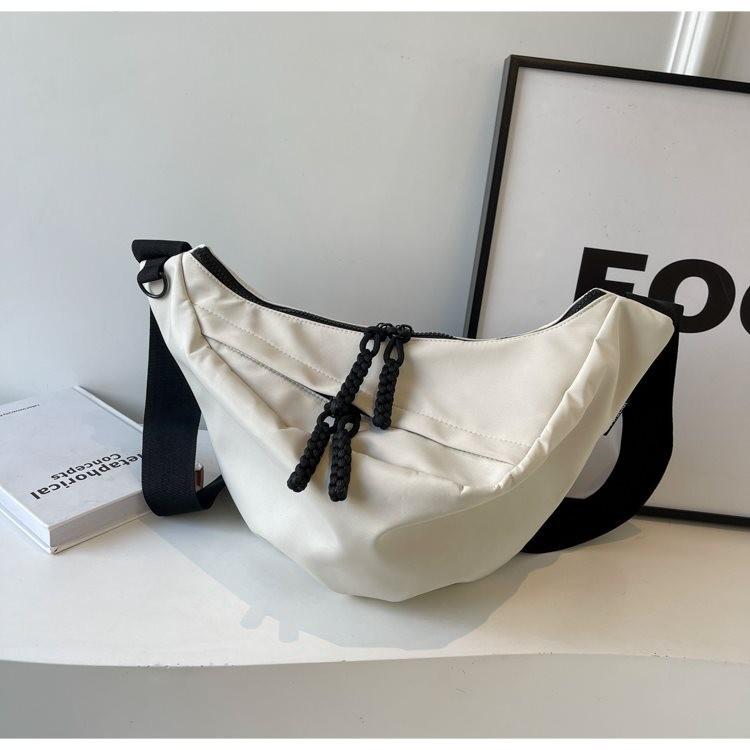 Chic And Spacious Dumpling Shaped Shoulder Bag For Women Trendy Oxford Cloth Design