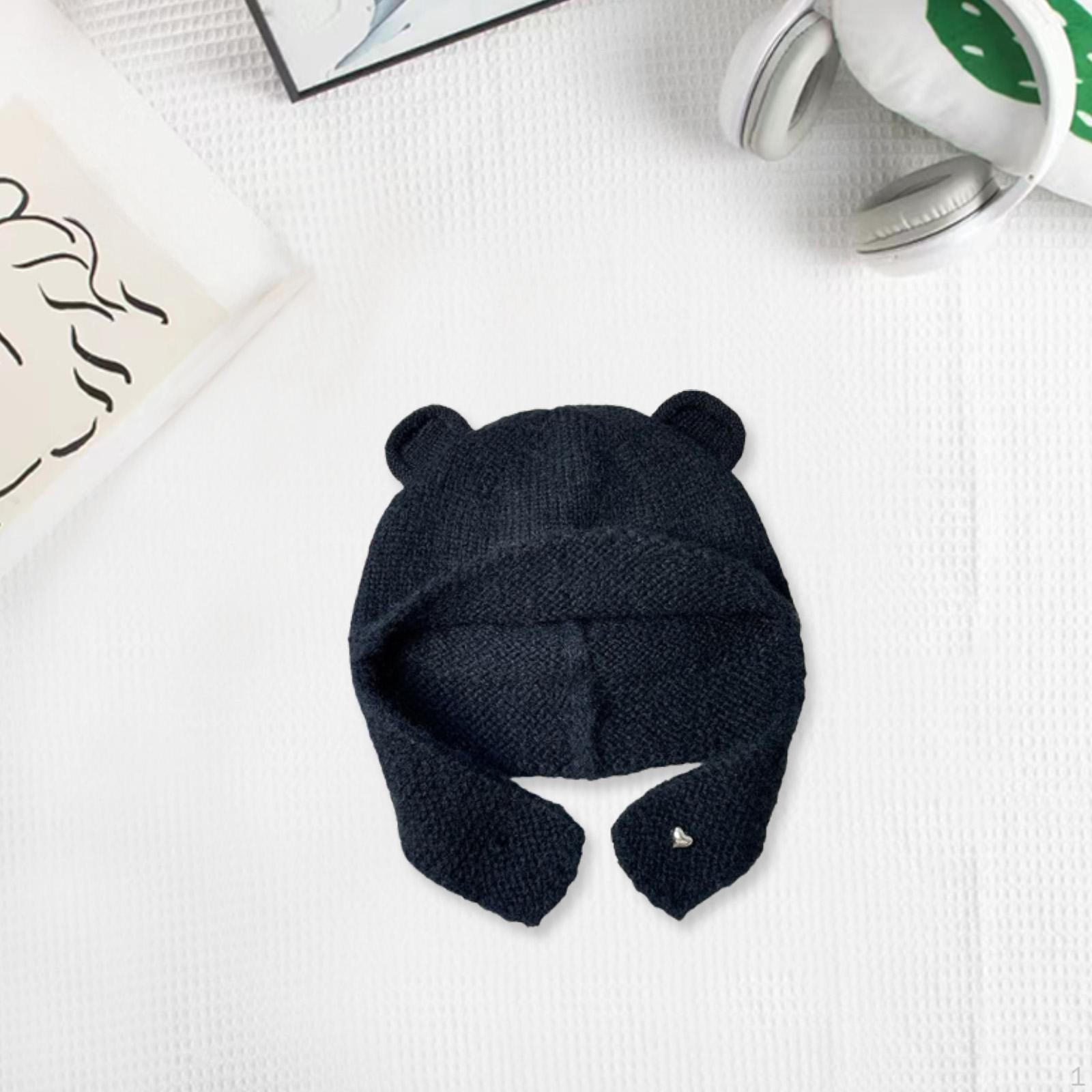 

Вязаная шапка с медвежьими ушками для активного отдыха в холодную погоду чёрный