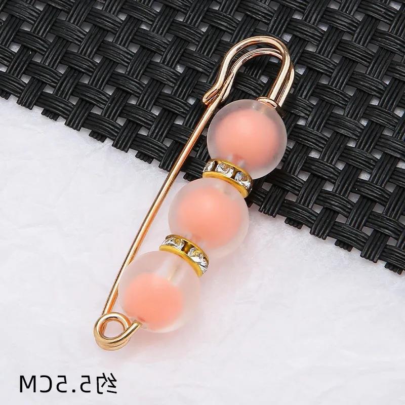 Waist Pin Accessory Brooch for Adjusting Clothing Fit and Preventing Exposure