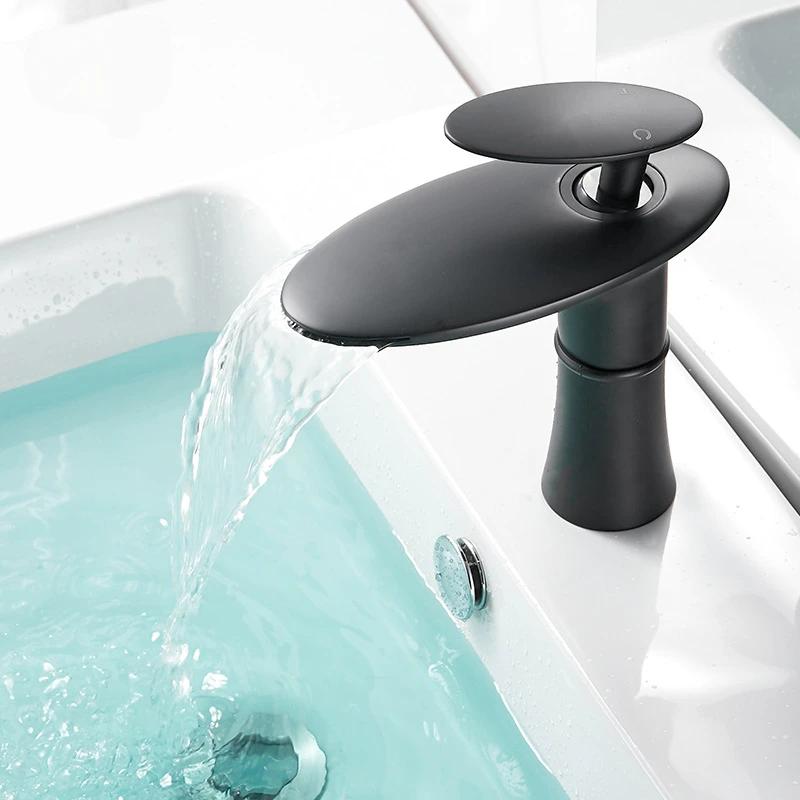 Rubinetto Miscelatore per Lavabo a Cascata Bianco Oro Caldo Freddo Rubinetto Lavabo Ottone Nero Alto Miscelatore da Bagno Cigno Ferramenta per la Casa Rubinetto