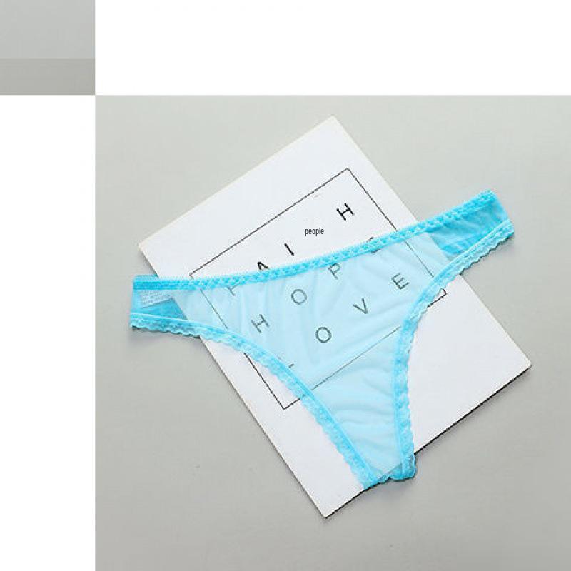 Tanga de Malla Transparente de Tiro Bajo para un Look Sedoso y Coqueto