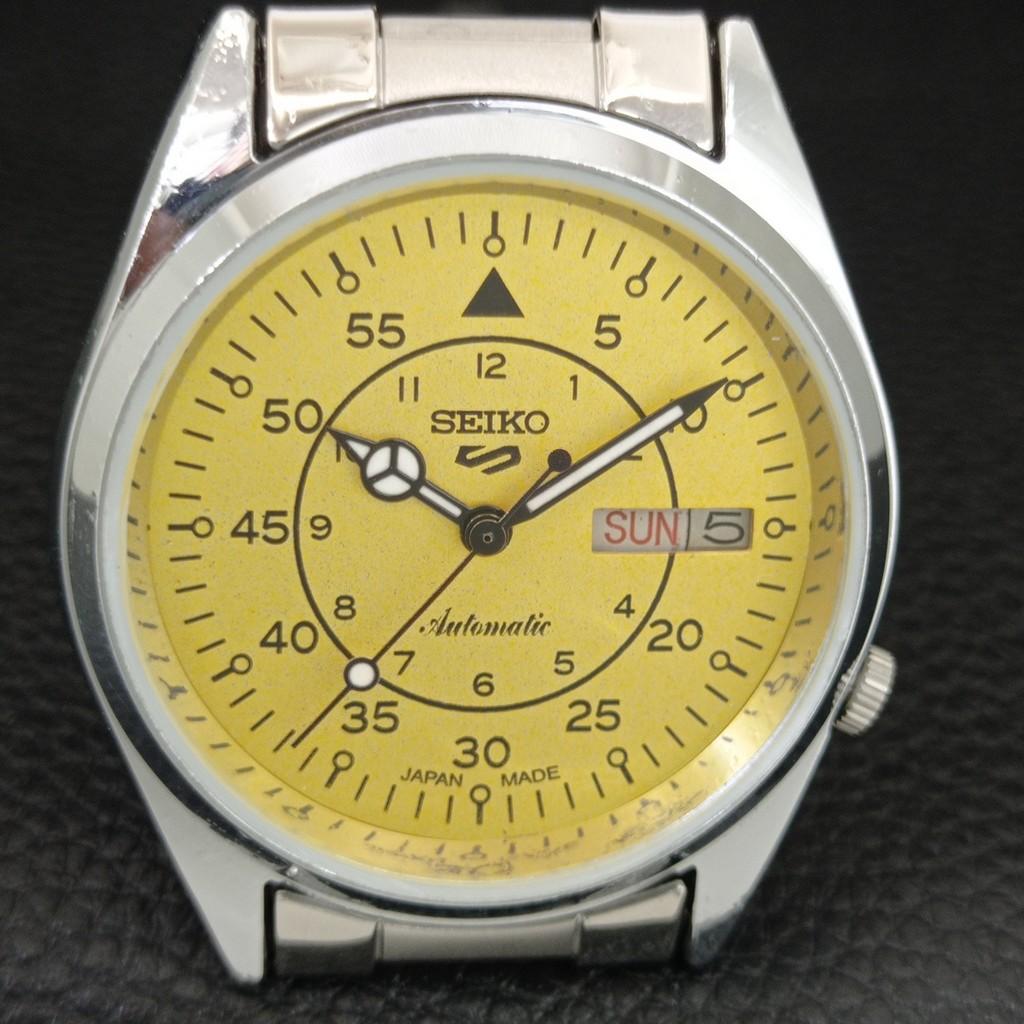 SEIKO 5 AUTOMATIC VINTAGE REFURBISHED JAPAN MENS YELLOW DIAL WATCH a446154-1