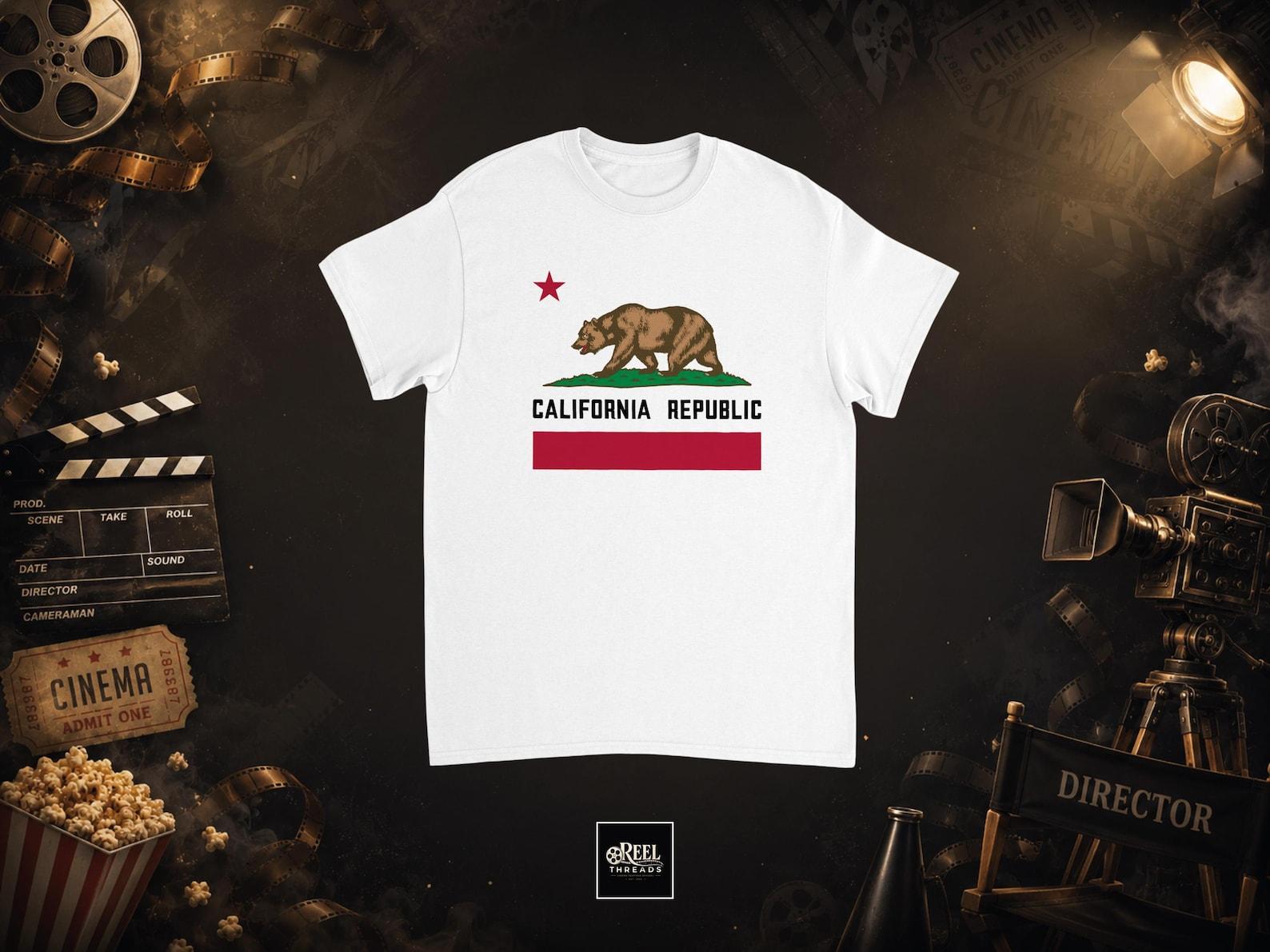 T shirt | CaliforniaRepublic | California Flag | California T shirt | USA | USA T shirt | Grizzly bear tee | the United States | Travel gift S