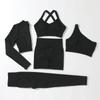 Seamless European and American Yoga Set: Women's Sports Bra & High-Waisted Pants with Long Sleeves