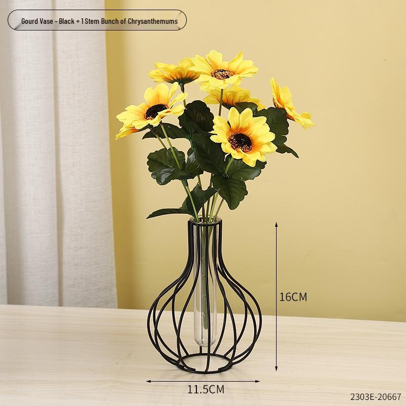 Minimalist Transparent Glass Vase for Creative Flower Arrangements In Living or Dining Rooms
