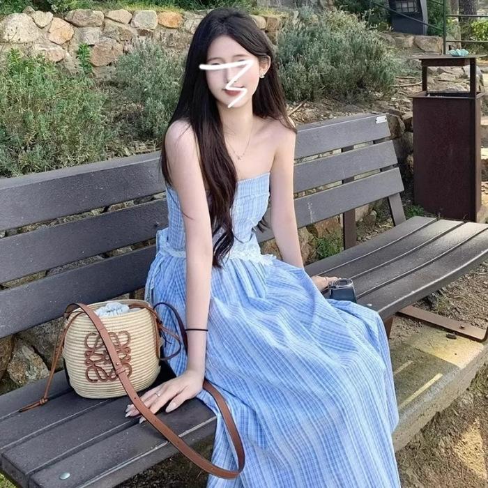 

[Original practice] Blue plaid tube top suspender dress women s summer French feeling waist and thin skirt XL