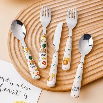 3 st/parti Babybestickset Rostfritt Stål Bestick Barnservis Träningssked Matningsbestick Mjuka Köksredskap