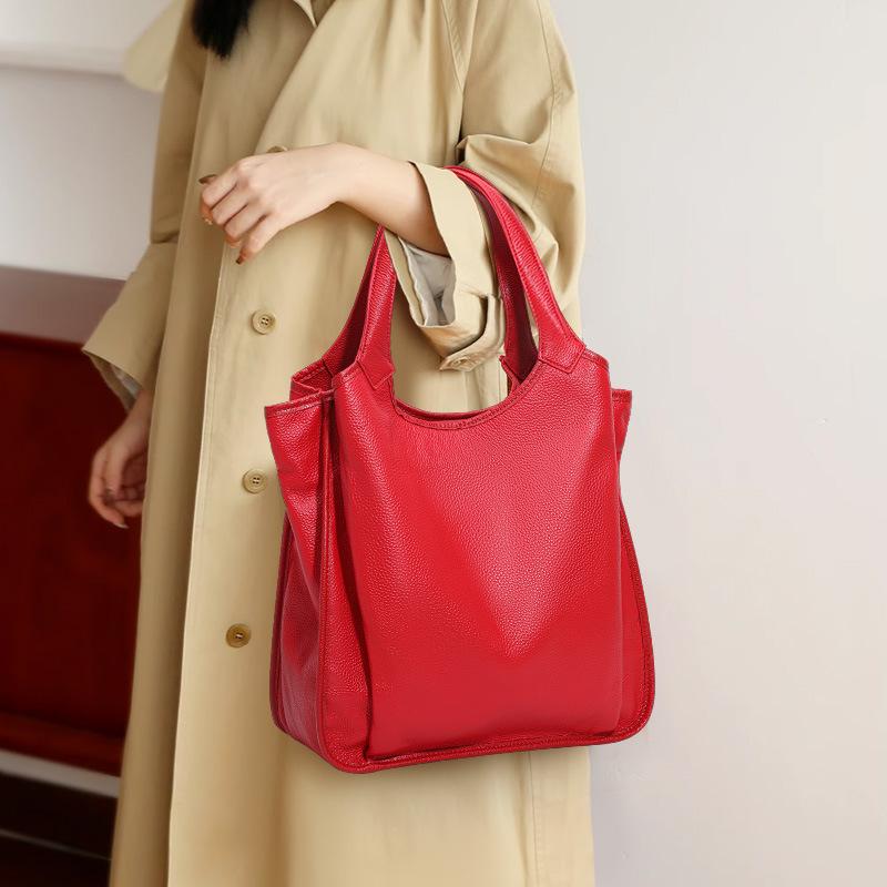 Large Capacity Tote Bag New Top Layer Cowhide Handbag Fashionable Versatile and Fashionable Shoulder Bag for Women