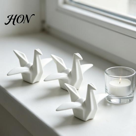 Mantelpiece Decorative Item Geometric Origami Cranes Figurine, Modern Sculpture, Minimalist Shelf Decoration Bird Accent, Nordic Creative Sculpture