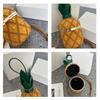 Nuova Borsa a Tracolla da Donna Personalizzata a Forma di Ananas Piccola Fresca per Ragazza Adolescente Singola Spalla Stile Straniero Intrecciata con Borchie e Catena Chiusura Borsa Rotonda