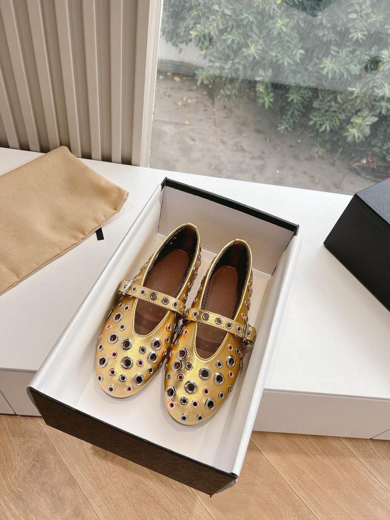 Metal Rivet Mary Jane Single Shoes Women's Spring and Summer Leather Round Head Flat Bottom One-word Belt Hollow Ballet Shoes