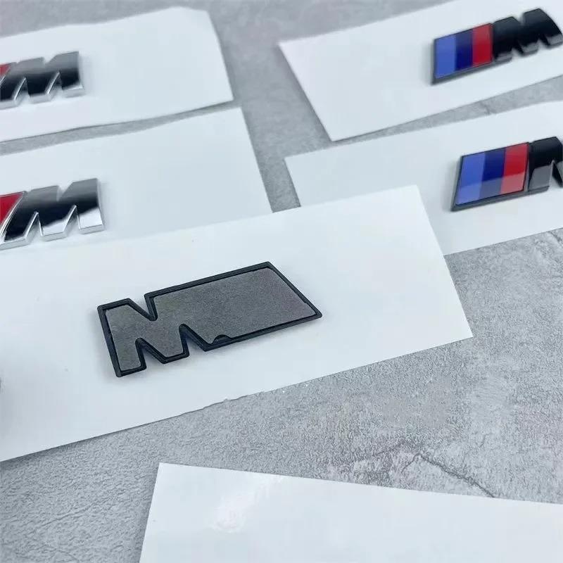 2PCS is suitable for BMW Group M-mark decorative ABS badge body fender sticker general style accessories.