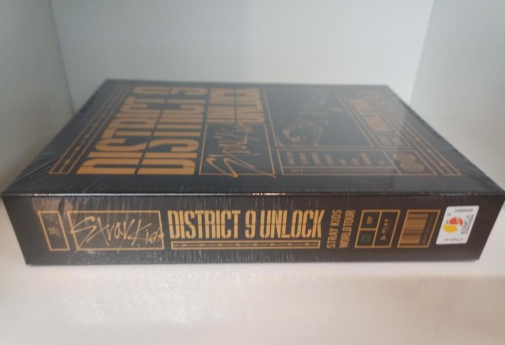 [USED] Sukizu World Tour District 9 Unlock' DVD