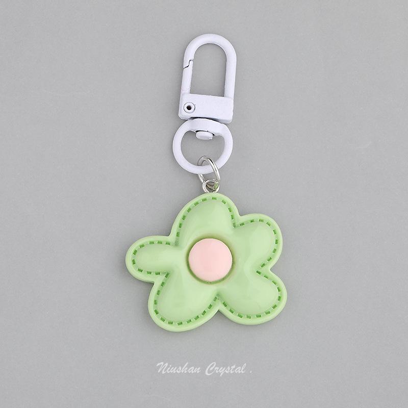 

Trendy Macaron Flower Keychain: Cute Dopamine Charm for Women
