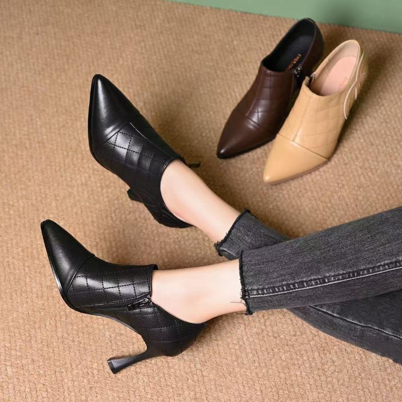 Nuove scarpe singole autunnali a punta con scollo profondo da donna con tacco sottile tacco medio scarpe versatili da donna scarpe in pelle morbida tacco alto con scollo profondo scarpe in pelle da donna