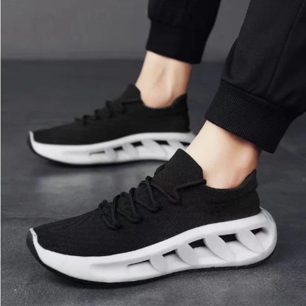 New Flying Woven Summer Autumn Spring Breathable Sports Soft Shoes Men's Slip-on Casual Shoes  M1024