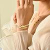 Goldene Schuppen Schlangenform Offener Federarmreif - Damen Trendiger High-End Armreif