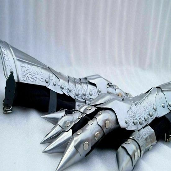 Ringwraith's Gloves Pair Gauntlet Armor Knight Crusader Armor Steel Nazgul Gloves