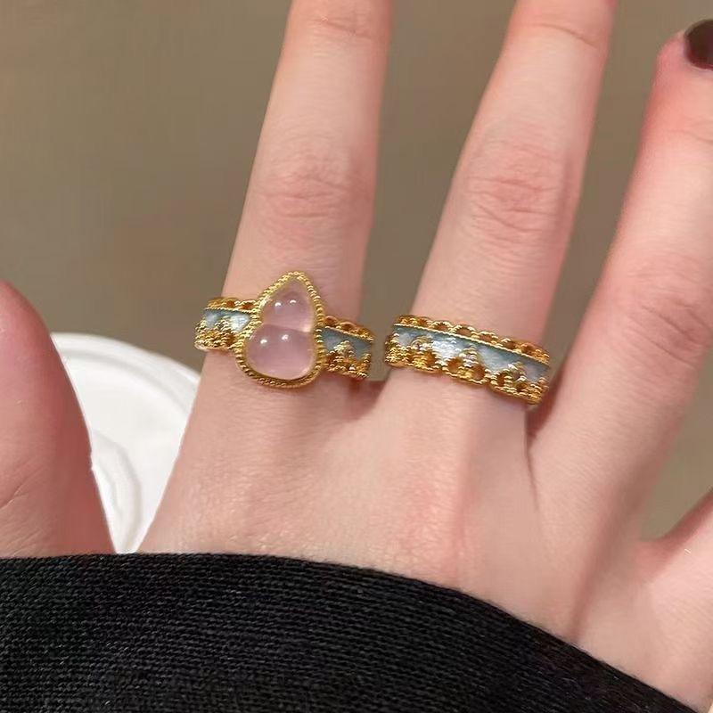 New Luxury Temperament Rhinestone Rings Vintage Irregular Metal Open Finger Rings For Women Party Jewelry Accessories Gifts