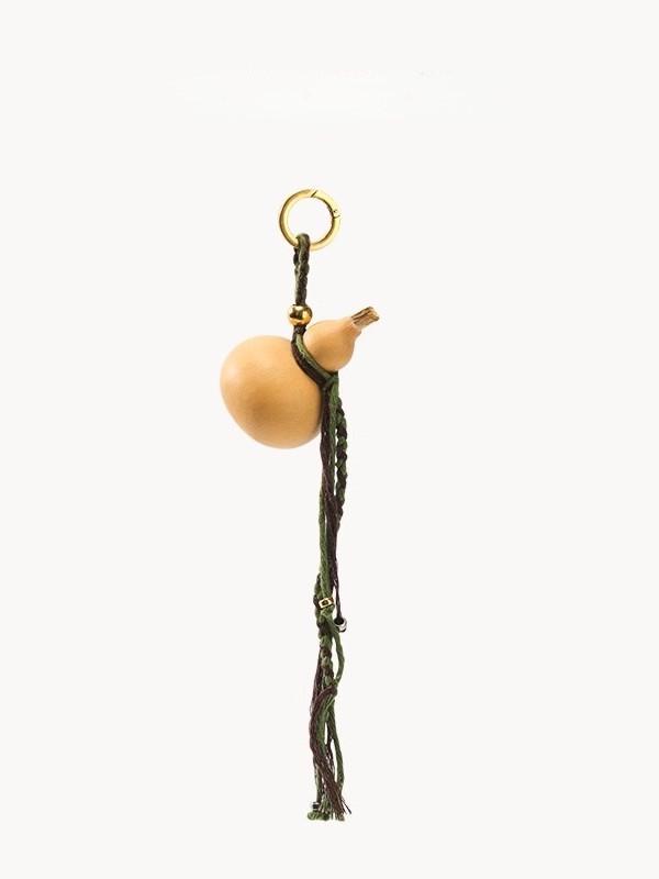 Gathering Qi Gourd Pendant: National Style Retro Keychain & Car Hanging Ornament