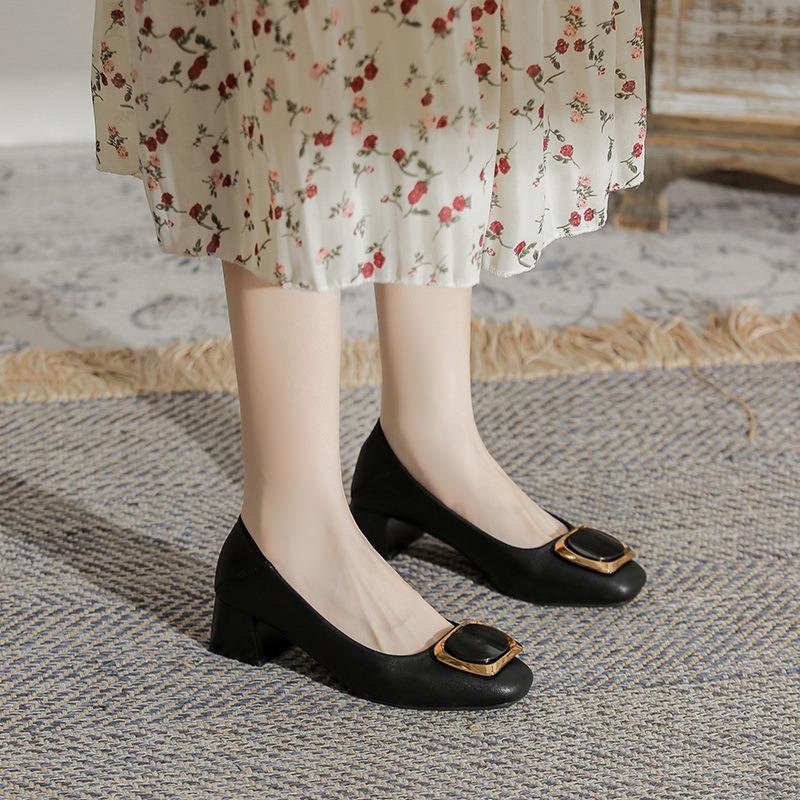 Super Soft Single Shoes Thick Heel New Summer Fairy Wind Ladyshoes Light Mouth Versatile Middle Heel Mother Shoes Large Size Women's Work Shoes