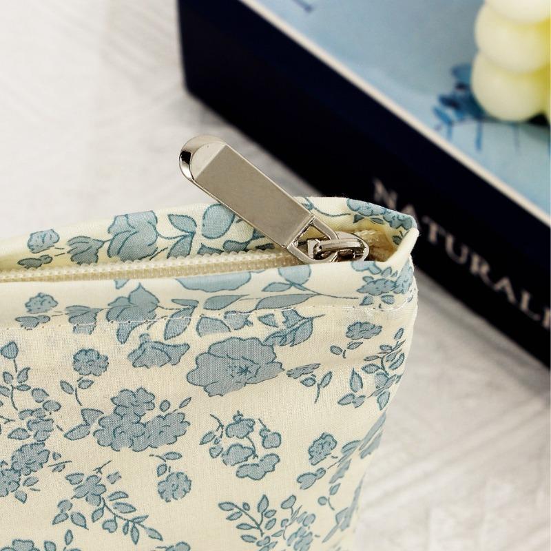 Korean Style Fresh Sweet Floral Print Large Capacity Makeup Bag Student Travel Toiletry Bag Skin Care Storage Pouch