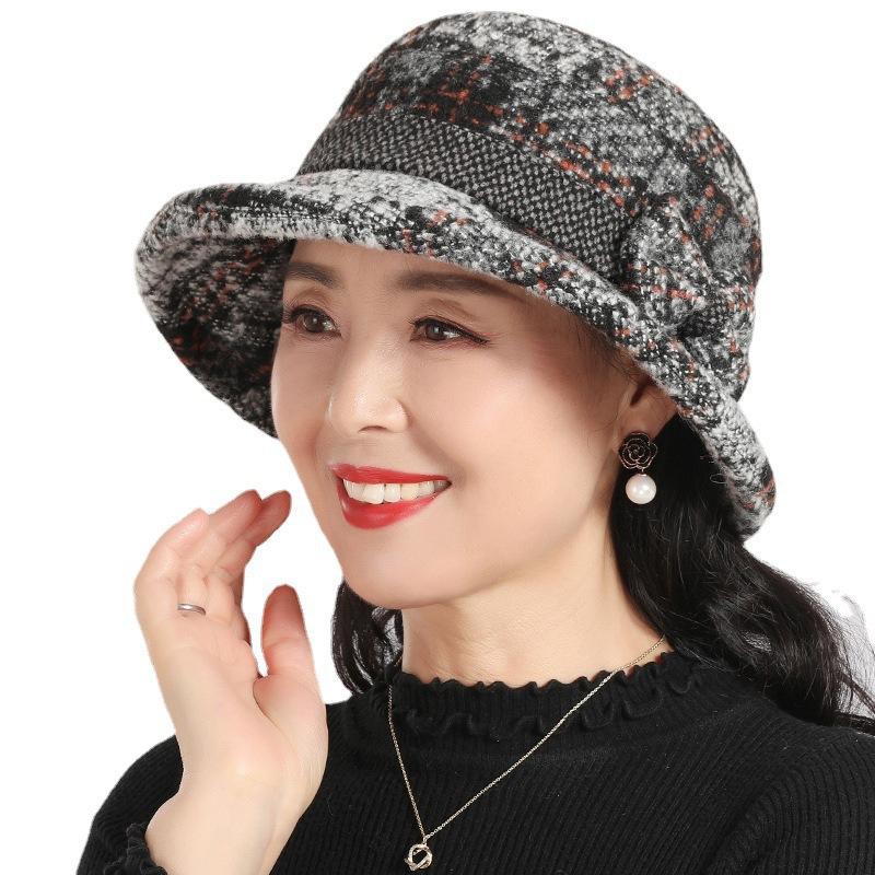Middle-aged and elderly woolen hats, women's autumn and winter fashion versatile knitted basin hats, thickened versatile woolen hats, tide