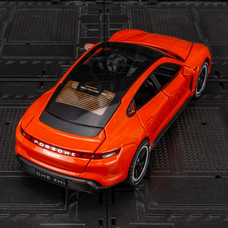 Cezhi CZ32063A Gemstone Alloy Coupe Toy Car with Sound and Light Effects
