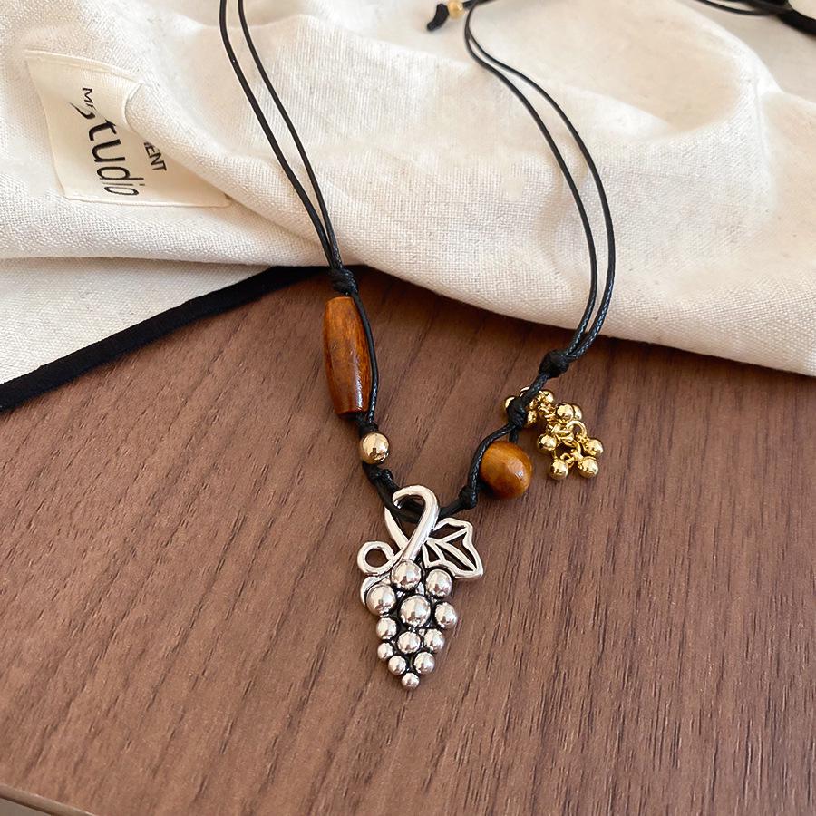 Vintage Ethnic Acorn Pendant Necklace - Retro Chinese Long Sweater Chain