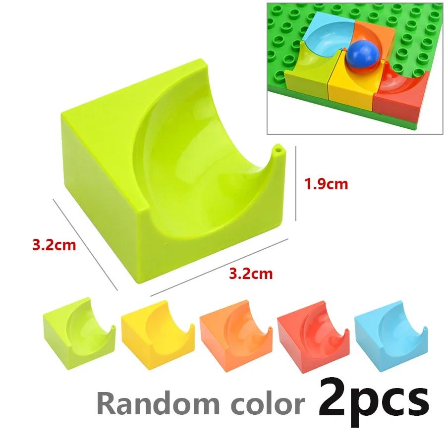 Nagy méretű csúszda, verseny, futópálya, labda, tégla, nagy részecske, építőkocka, tölcsér, csúszda, labirintus, kiegészítők, gyerekjátékok, kompatibilis duploe-k