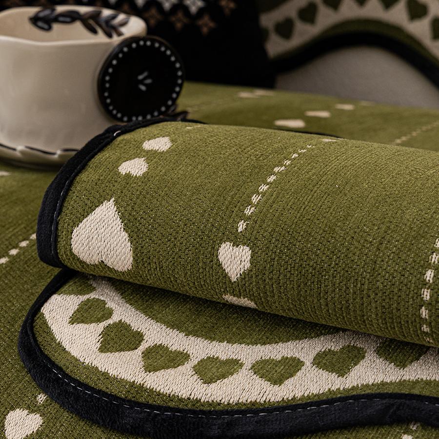 

1pc Four Seasons Universal Sofa Cushion New Non-slip Straight Row Premium Leather Sofa Cushion Cover Cover Cloth Towel 70*70cm