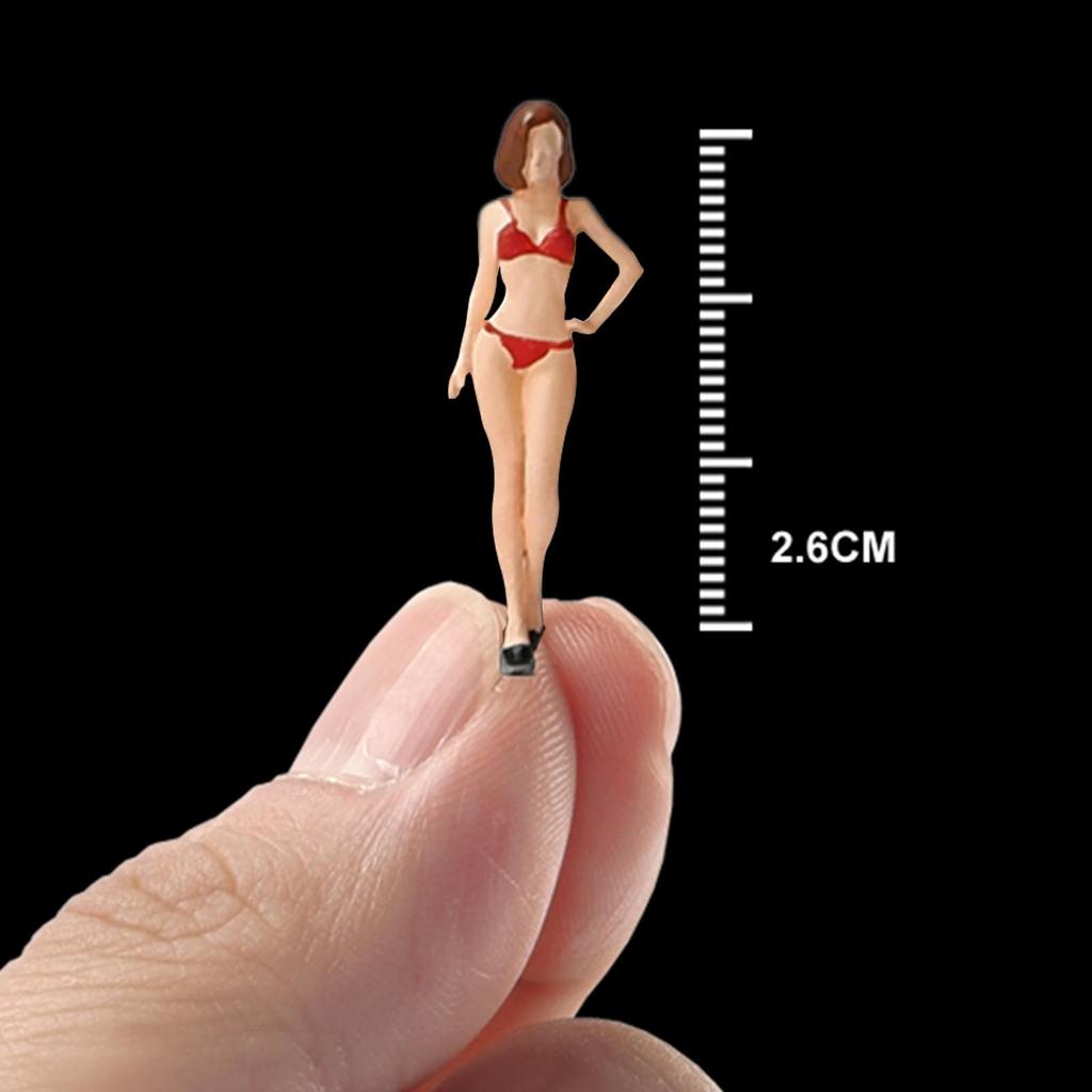 1/64 Scale Model People Figures Ornament Mini Resin Female