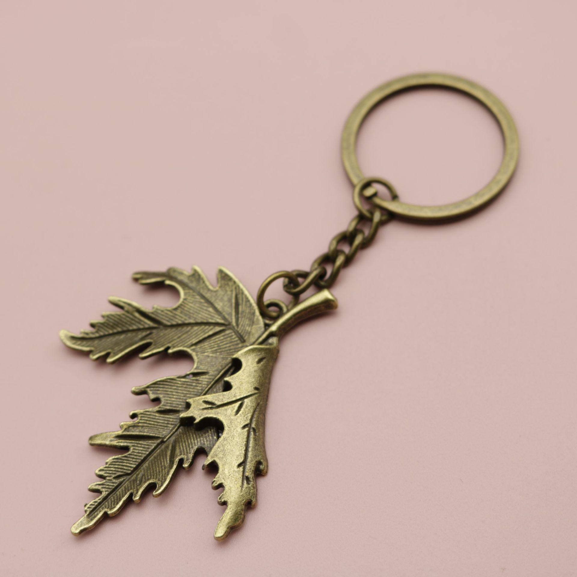 Temu Xiyin Leaf Keychain Pendant - Hot Selling Simple Design