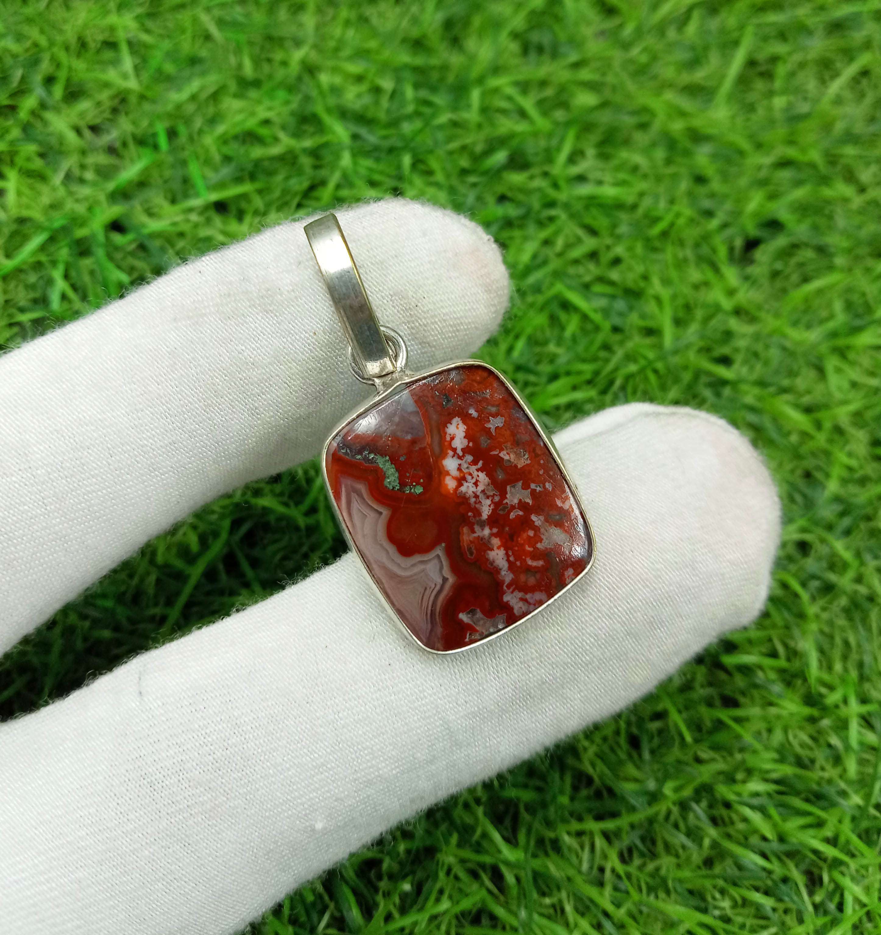 

Crazy Lace Agate Gemstone 925 Sterling Silver Plated Bezel Pendant DEP-587