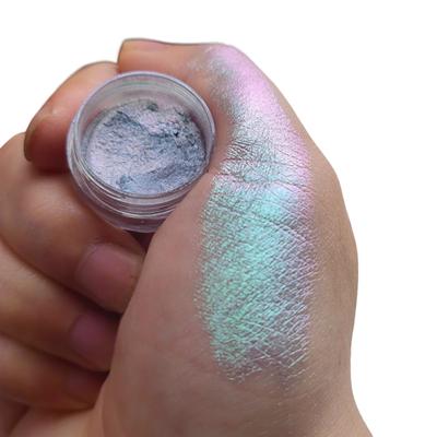 Glitter Metallic Smooth Texture Long-lasting Eye Makeup Ultra Thin Eye Shadow Highlighter Pigments for Daily Use