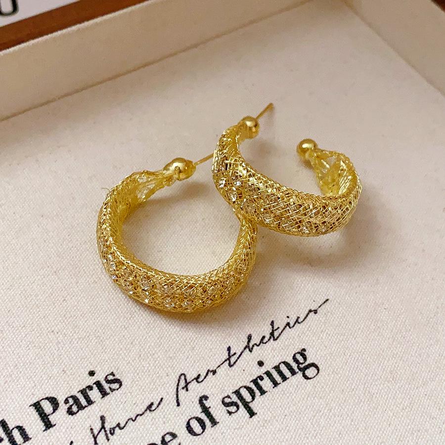 Silver Needle Resin Flower Tassel Earrings: Vintage, Versatile, Light Luxury Fashion Jewelry for Women