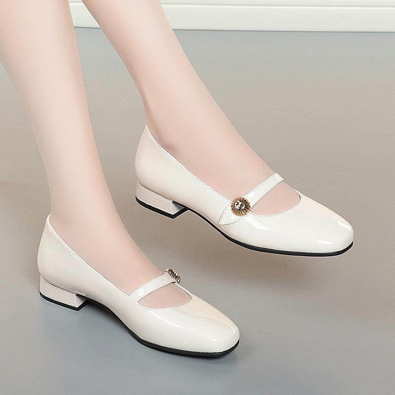 fashion Women's Summer Square Toe Single Shoes On Metal Decoration Flower Leisure Outdoor Lady Sweet Shallow Mouth Low-heeled Patent