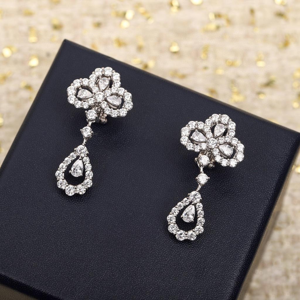 New Hot Brand Vintage Diamond Earrings for Women Luxury Jewelry Fashion Pure 925 Silver Designer Eardrop Lady Clip Earrings