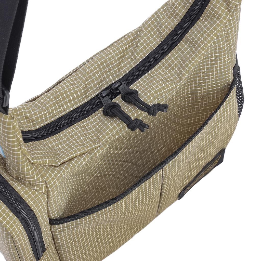 COLEMAN Coole Umhängetasche SM (Kojotenlippe)